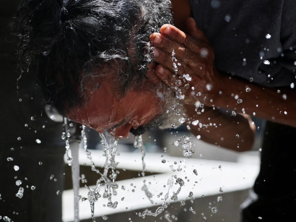 Deaths, disruptions across Europe: What you should know about the heatwave | Climate Crisis News Deaths, disruptions across Europe: What you should know about the heatwave | Climate Crisis News