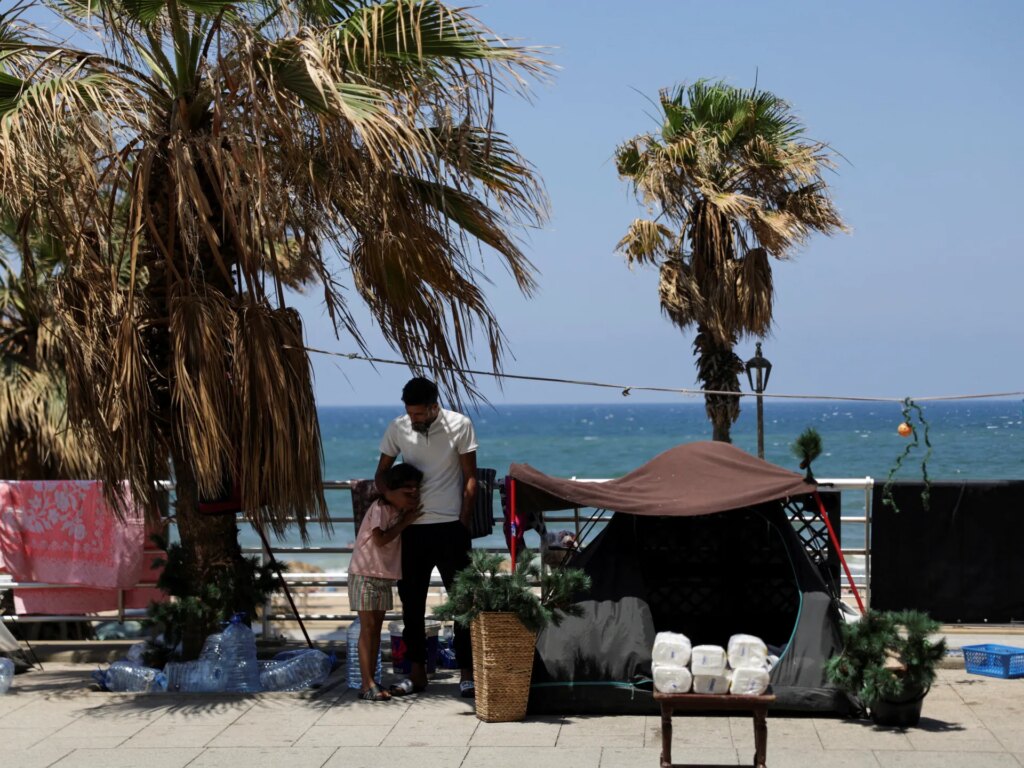 Lebanon’s displaced begin to return home, but some have nowhere to go | Israel attacks Lebanon News