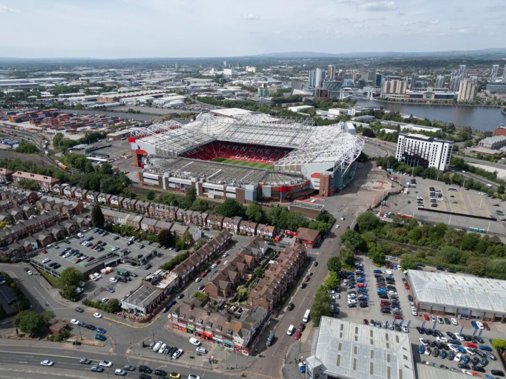 Man Utd secure land for proposed new 100,000-capacity stadium Man Utd secure land for proposed new 100,000-capacity stadium