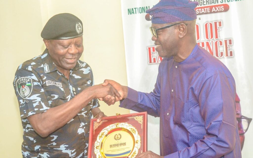 Ogun collaborates with Police to depeen security, border surveillance