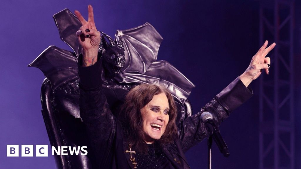 Ozzy Osbourne’s concert throne to go on display in Birmingham Ozzy Osbourne’s concert throne to go on display in Birmingham