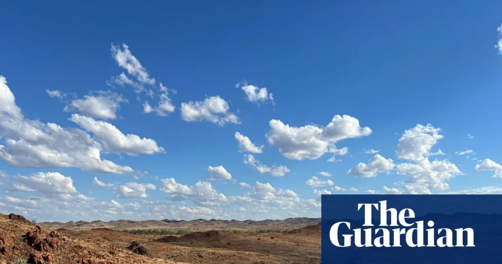 Scientists in Australia find ‘smoking gun’ evidence of world’s oldest meteorite strike | Geology