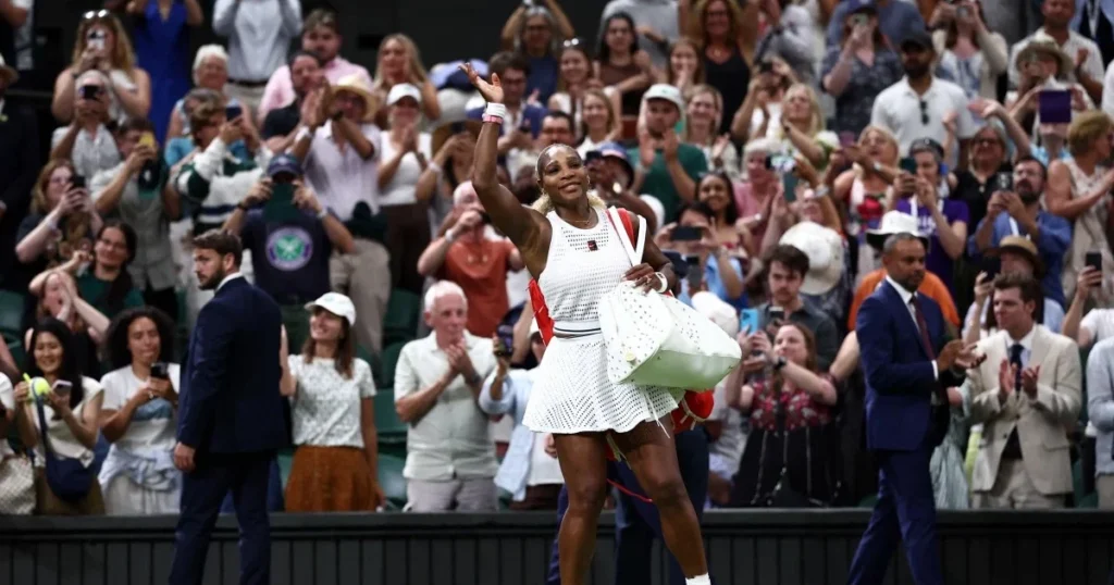 Serena Williams loses at Wimbledon in singles return