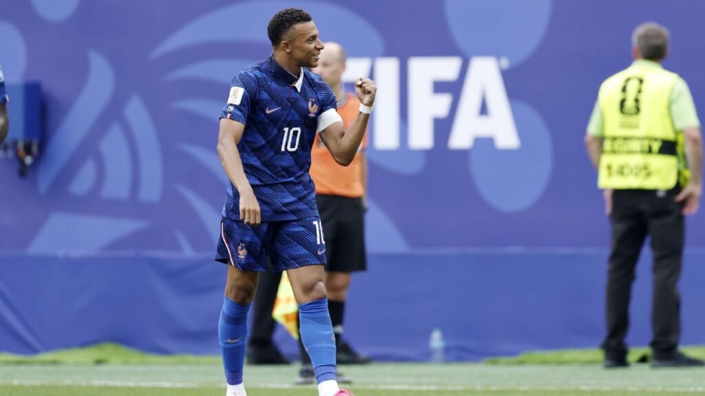 World Cup Daily: Mbappé brace for France, Norway-Senegal also underway