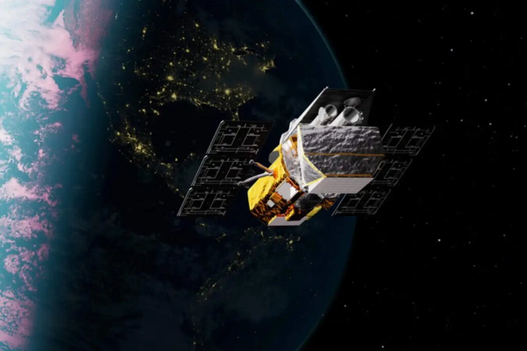 Audacious mission to rescue NASA’s falling telescope has launched