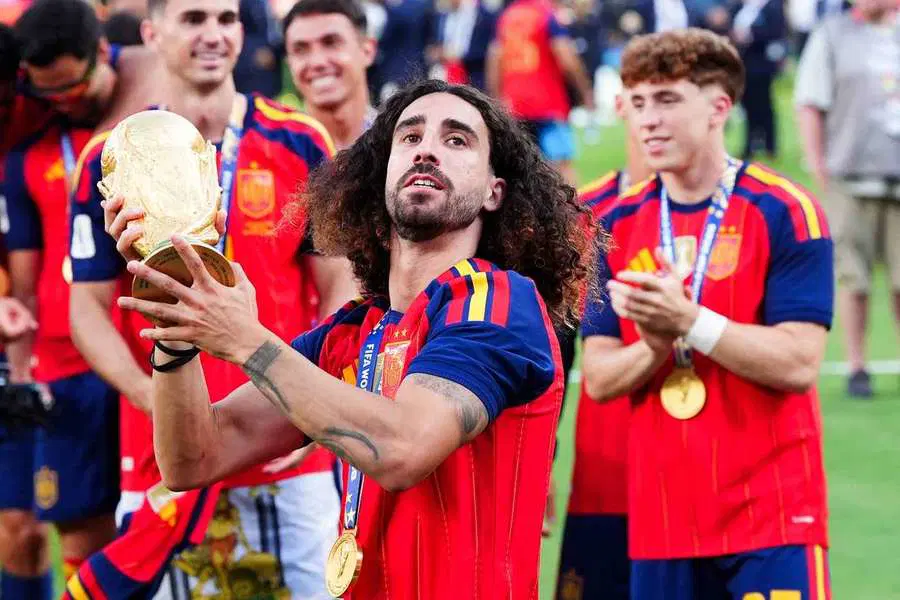 Cucurella praises Spain’s ‘incredible’ defence after World Cup win Cucurella praises Spain’s ‘incredible’ defence after World Cup win