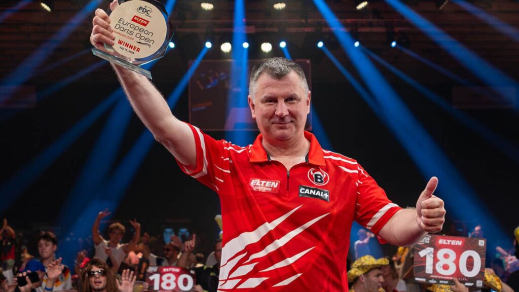 European Darts Open: Krzysztof Ratajski beats Jermaine Wattimena to lift title ahead of World Matchplay | Darts News