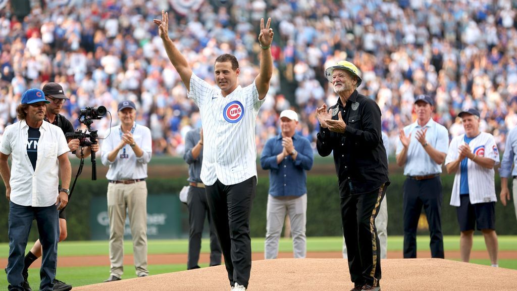 Ex-Cubs 1B Rizzo snares Busch’s HR from Wrigley bleachers Ex-Cubs 1B Rizzo snares Busch’s HR from Wrigley bleachers