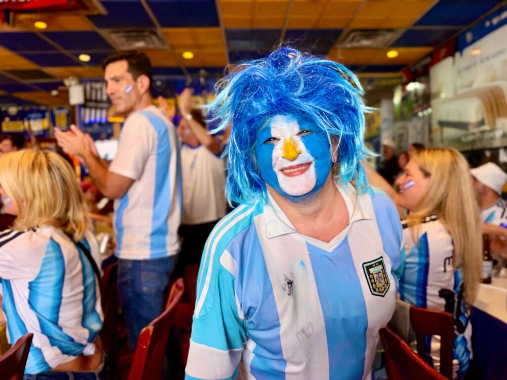 Fans light up NYC’s Little Argentina ahead of Spain World Cup final clash | Entertainment News Fans light up NYC’s Little Argentina ahead of Spain World Cup final clash | Entertainment News