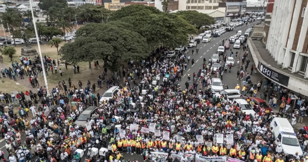 Ghana to evacuate 1,000 more citizens from South Africa Ghana to evacuate 1,000 more citizens from South Africa