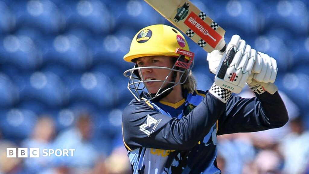 Glamorgan beat League Two rivals Middlesex to reach T20 Final