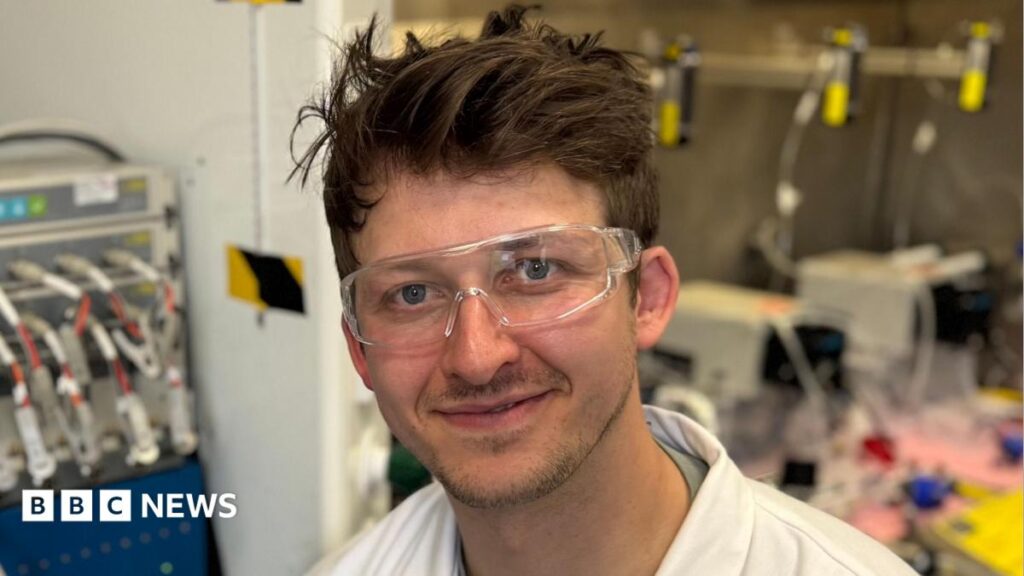 Going with the flow: Renewable energy battery breakthrough Going with the flow: Renewable energy battery breakthrough