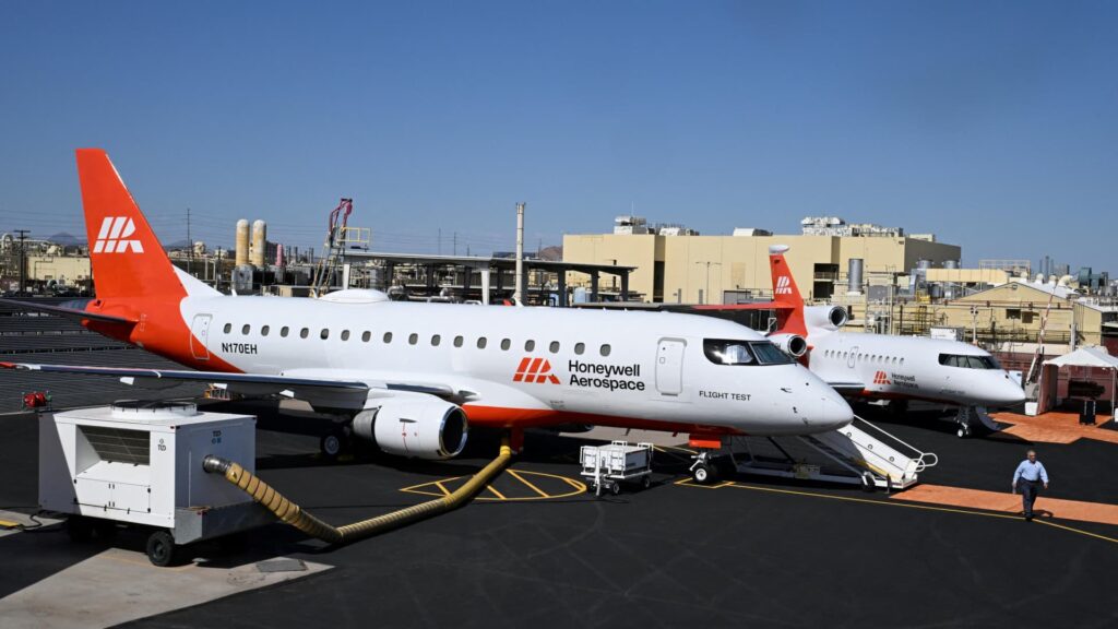 Here’s our plan for both Honeywell stocks after a divergent first week of trading