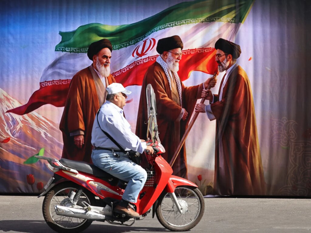 Khamenei family mourns, but Mojtaba’s absence fuels public insecurity | US-Israel war on Iran News Khamenei family mourns, but Mojtaba’s absence fuels public insecurity | US-Israel war on Iran News
