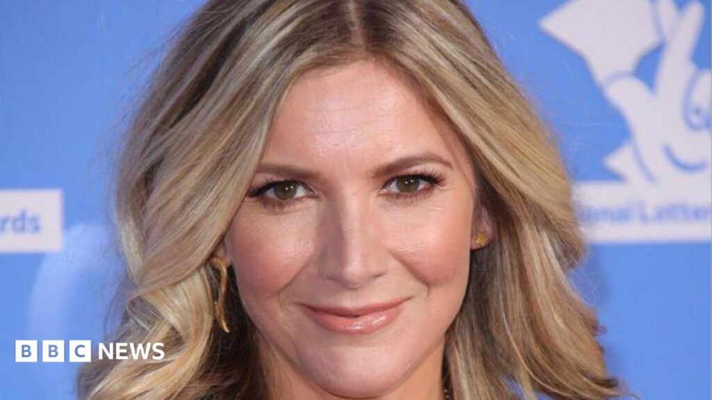 Lisa Faulkner announces she’s ‘all clear’ after breast cancer diagnosis Lisa Faulkner announces she’s ‘all clear’ after breast cancer diagnosis