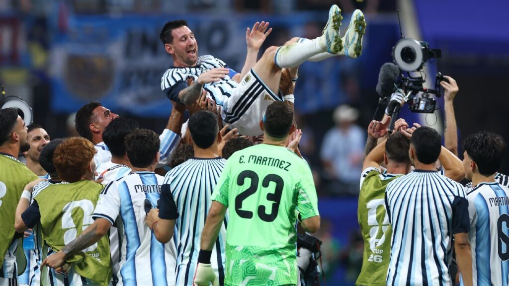 Messi, Argentina ride VAR drama to complete epic comeback vs. Egypt