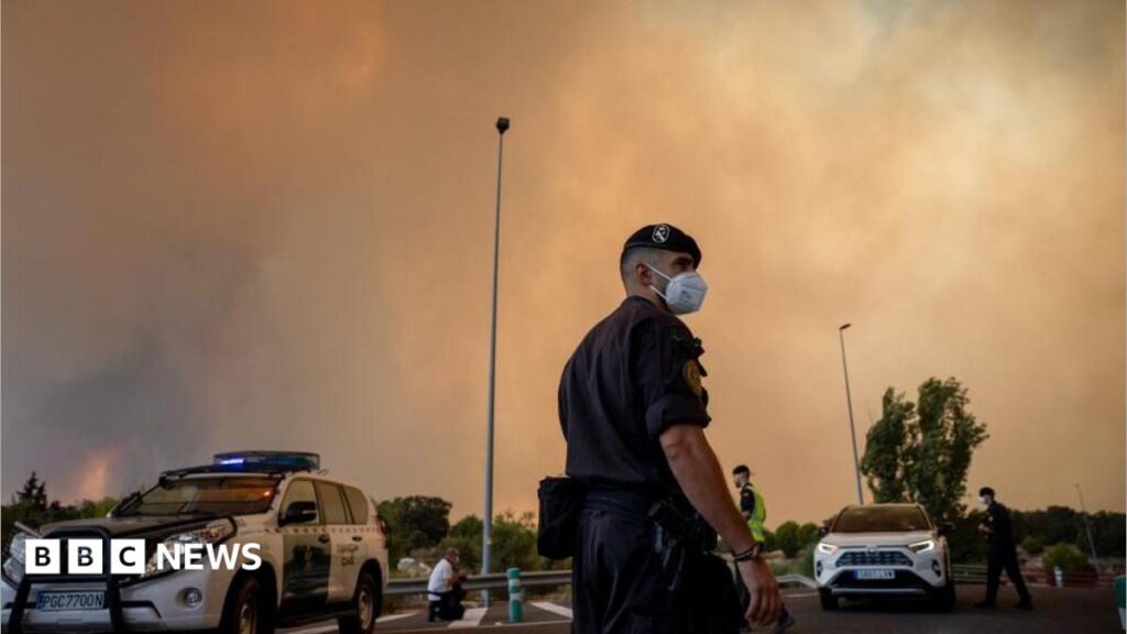 More than 220,000 evacuated in France and Spain due to wildfires More than 220,000 evacuated in France and Spain due to wildfires