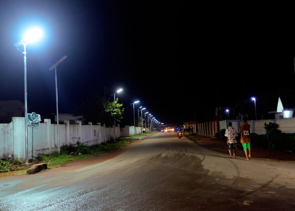 Ogunbanjo Family Unveils Solar Lighting, Skills Initiative to Honour Bamofin Abimbola Ogunbanjo – THISDAYLIVE