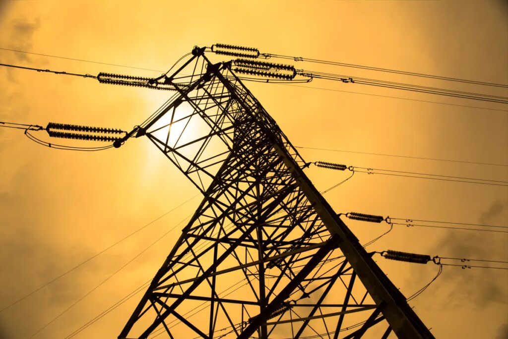 One fallen power line exposed a growing AI data center problem. Here’s how to fix it. One fallen power line exposed a growing AI data center problem. Here’s how to fix it.