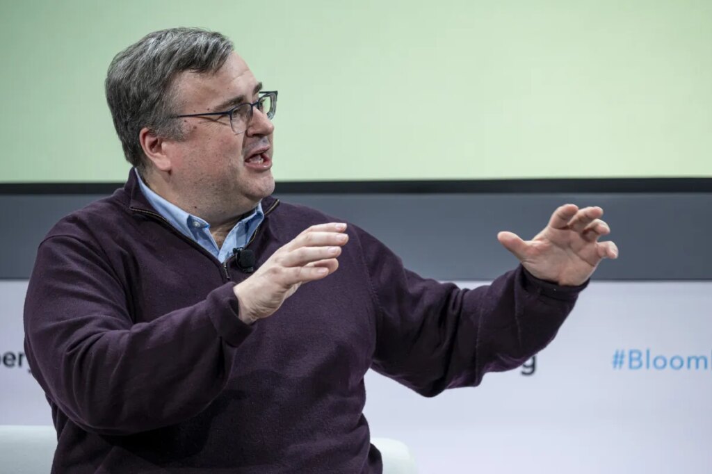 Prentis, new AI lab co-founded by Reid Hoffman, Mark Pincus in talks to raise 0M