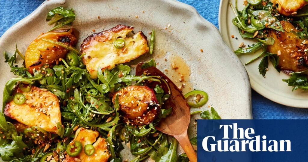 Quick and easy summer salad: Georgina Hayden’s grilled peach, halloumi and dukkah recipe | Salad Quick and easy summer salad: Georgina Hayden’s grilled peach, halloumi and dukkah recipe | Salad