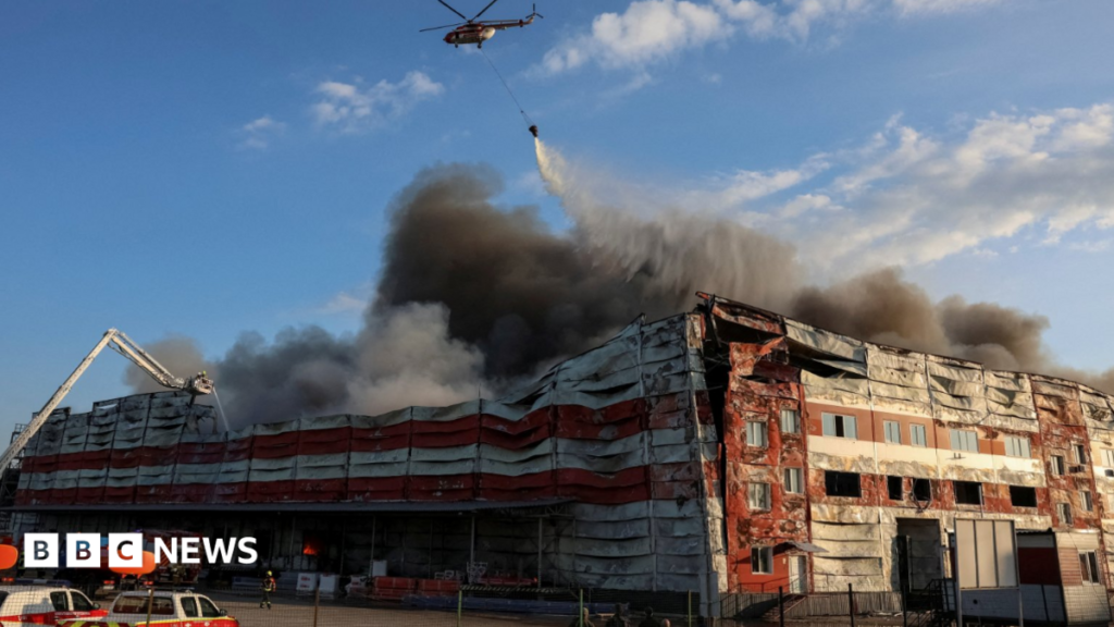 Russia launches major ballistic-missile attack on Ukrainian cities Russia launches major ballistic-missile attack on Ukrainian cities