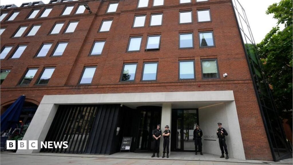 Senior ministers and aides set to work from No 10 North