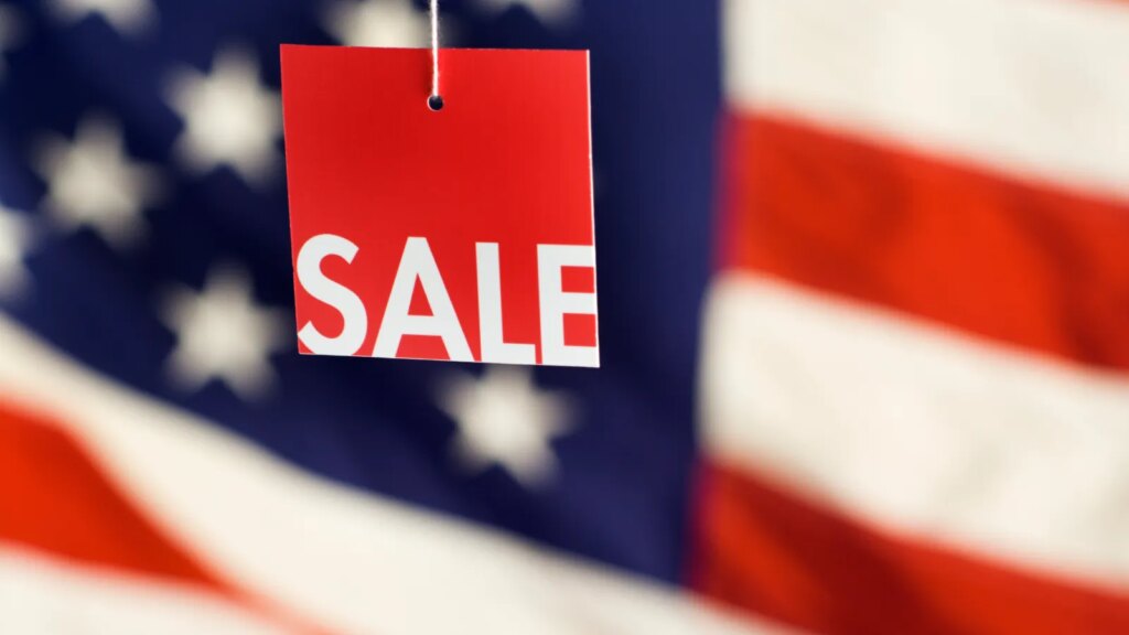 The 32 Best Fourth of July Sales to Shop Online, From Abercrombie to Zara [Updating]