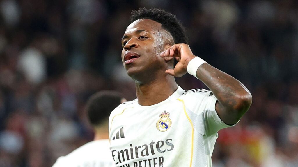 Transfer rumors, news: Real Madrid offer Vinícius Jr. contract amid Arsenal interest