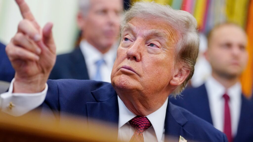 Trump backs ‘fantastic’ Warsh; calls for lower rates; cites others’ ‘bad intentions’