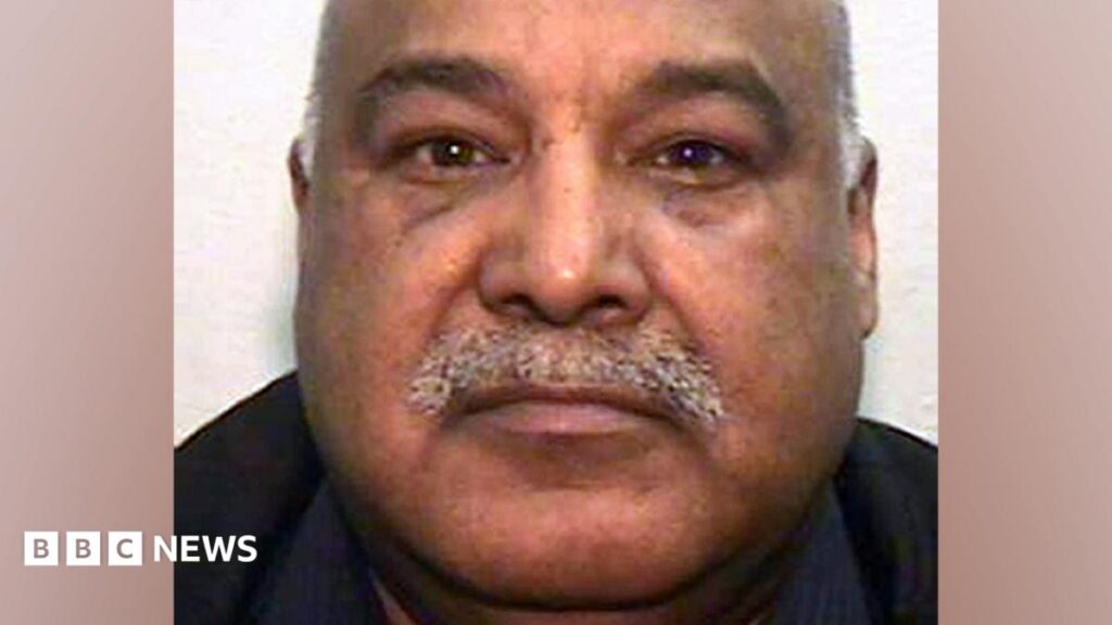UK government will change law so grooming gang ringleader can be deported