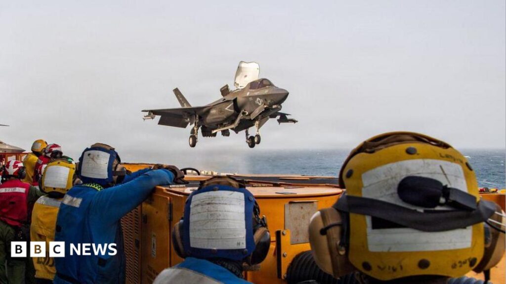 US launches fresh strikes on Iran, as Trump warns of retaliation for deaths of soldiers US launches fresh strikes on Iran, as Trump warns of retaliation for deaths of soldiers