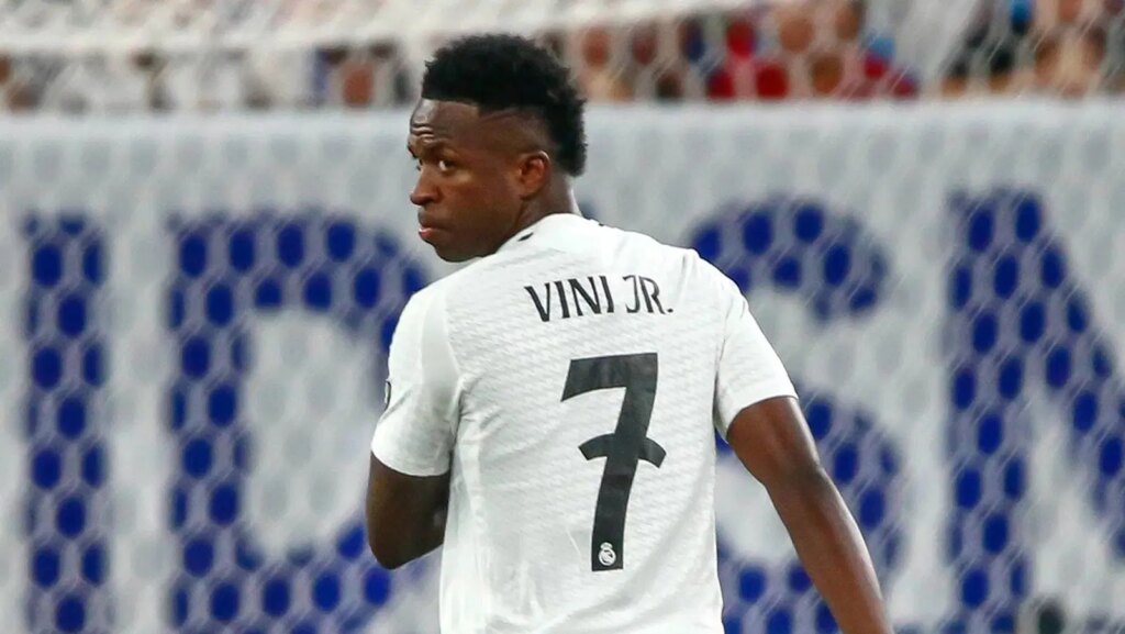 Vinicius Jr reaches transfer decision amid move to Arsenal Vinicius Jr reaches transfer decision amid move to Arsenal