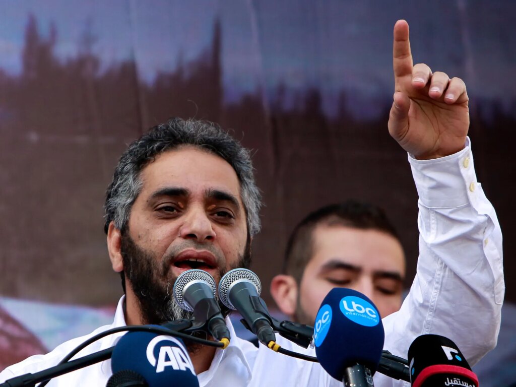 Who is Fadel Shaker? Lebanese pop star released on bail | Armed Groups News