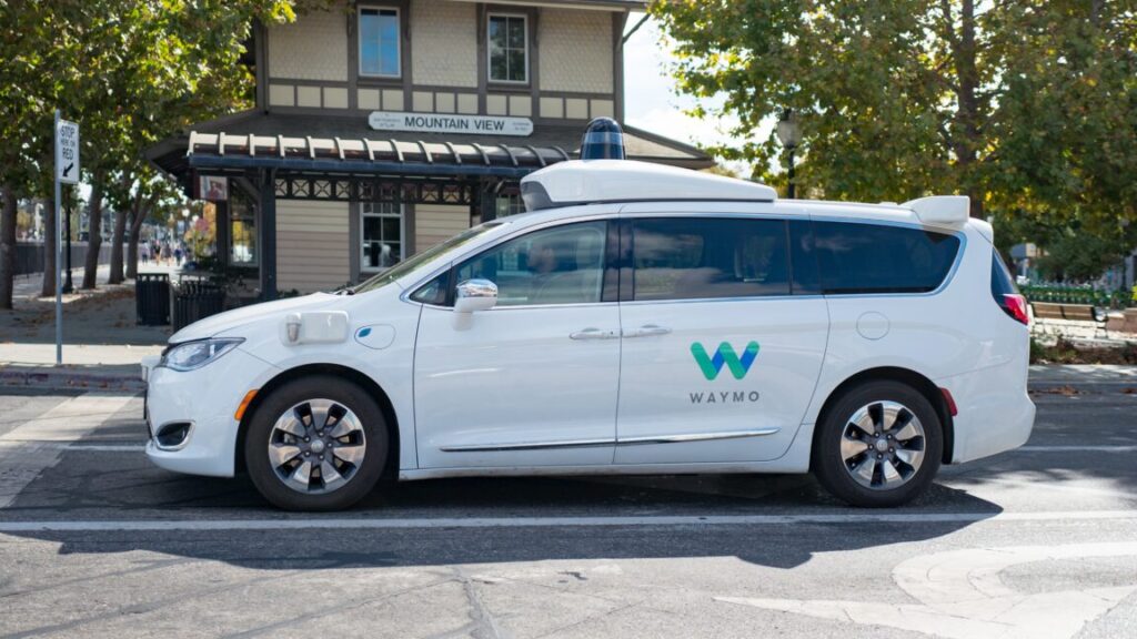 After noise complaints, judge orders Waymo to stop overnight charging in Santa Monica After noise complaints, judge orders Waymo to stop overnight charging in Santa Monica