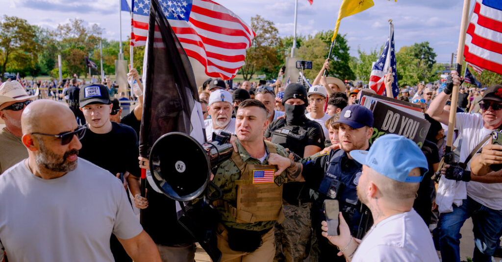 An Islamophobic Provocateur Keeps Dearborn, Mich., on Edge An Islamophobic Provocateur Keeps Dearborn, Mich., on Edge