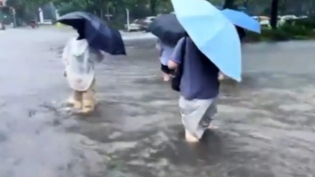 China evacuates a million from homes as Typhoon Dolphin arrives | Weather China evacuates a million from homes as Typhoon Dolphin arrives | Weather