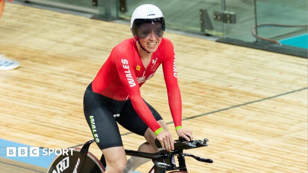 Commonwealth Games 2026: Anna Morris and Jess Roberts claim gold and silver for Wales