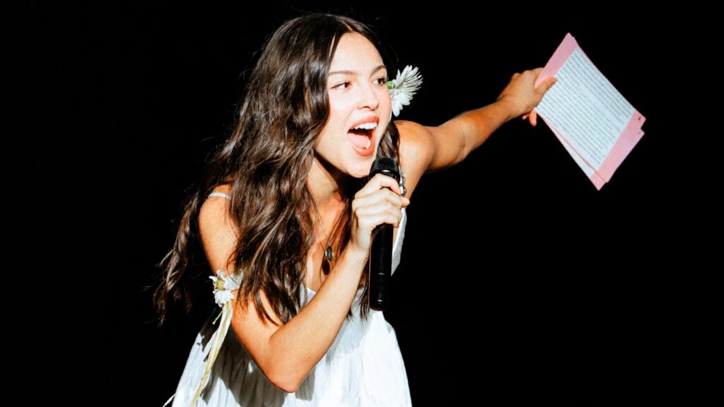 Daisy Chain Fields: The Best Photos