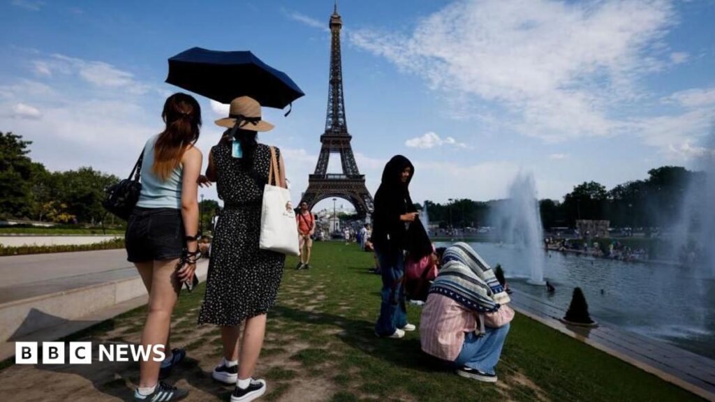 France links sharp rise in drownings to prolonged heatwaves