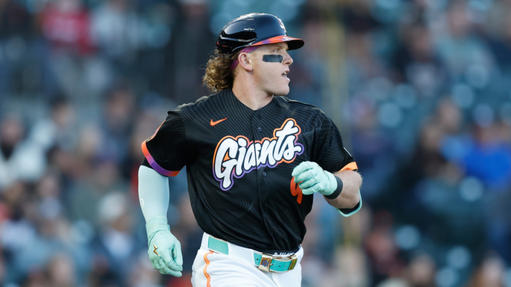 Giants suspend Harrison Bader’s pay after he reportedly crashed scooter into fire truck Giants suspend Harrison Bader’s pay after he reportedly crashed scooter into fire truck