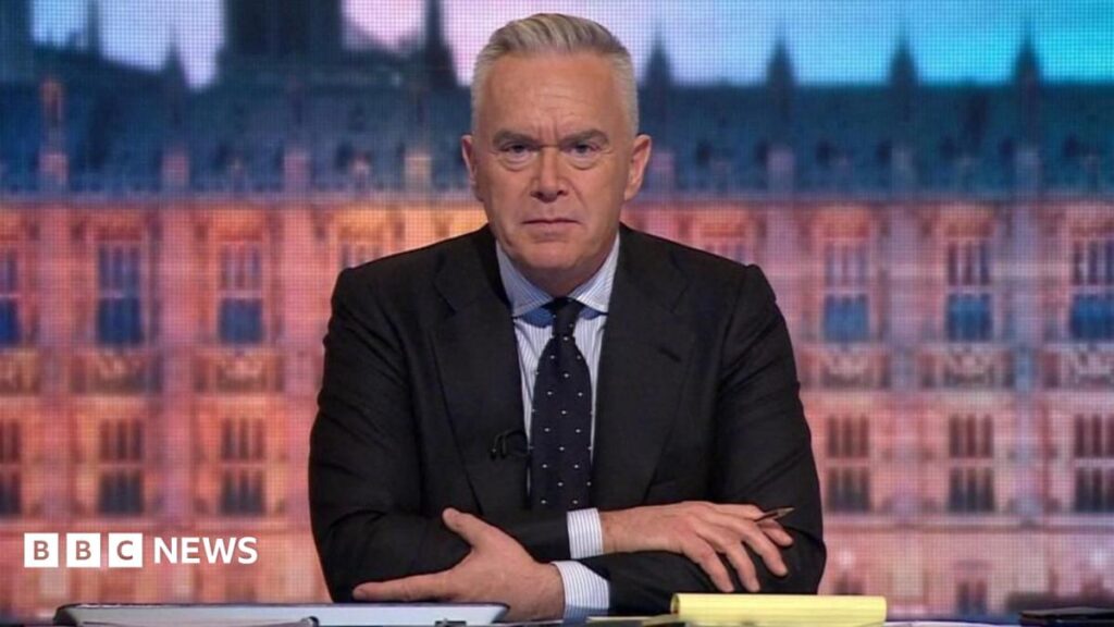 Huw Edwards criticised for entering National Eisteddfod poetry competition