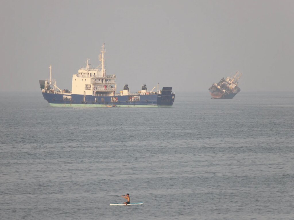 Iran says negotiations with Oman over Strait of Hormuz in final stages | US-Israel war on Iran News