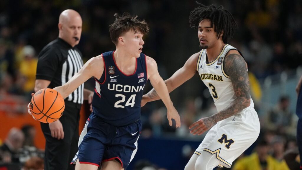 Men’s NCAA basketball 2026-27 Way-Too-Early Top 25 rankings