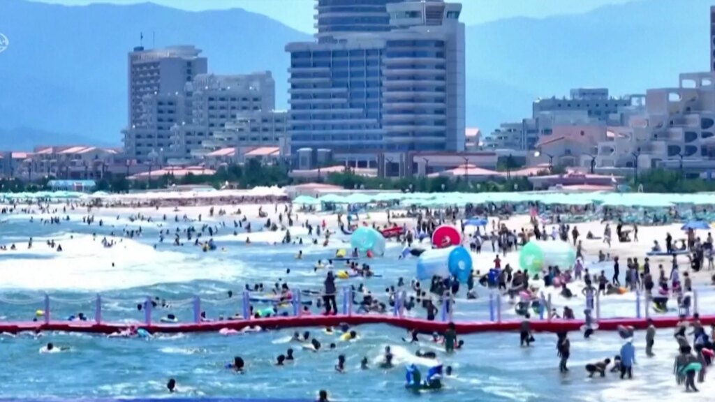 North Koreans flood new ‘tourist zone’ beach amid heatwave | News