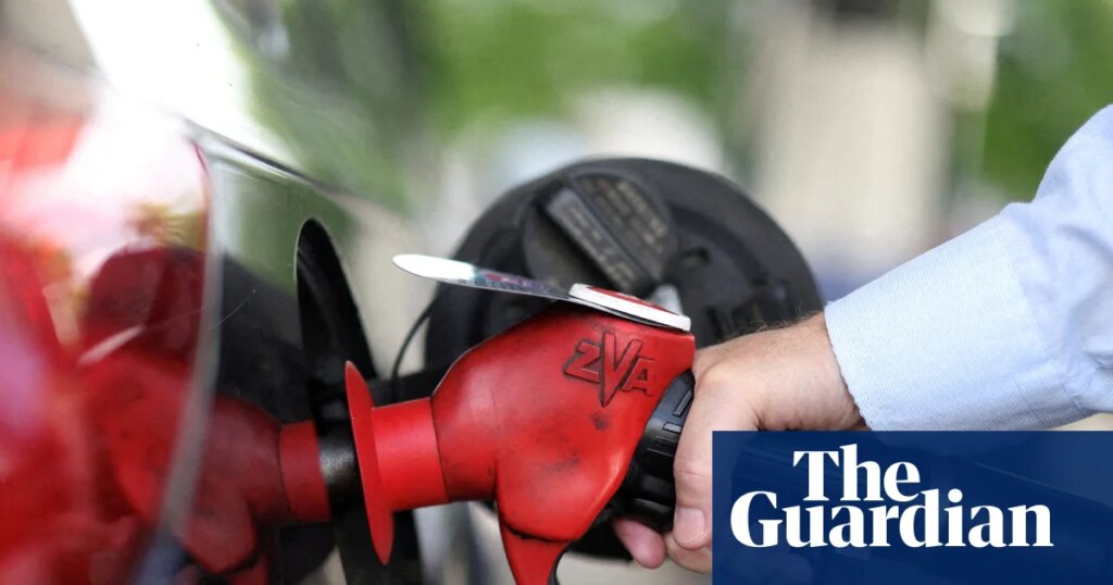 Petrol prices on track to top  a litre as Bowen sounds death knell for fuel excise relief | Petrol prices