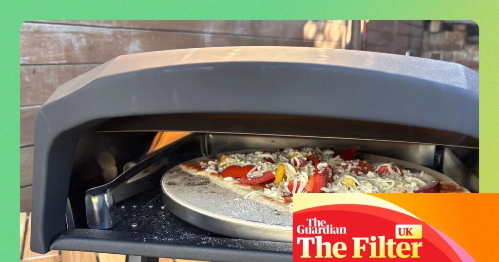ProCook outdoor pizza oven review: a budget-friendly model that brings the pizzeria home | Pizza