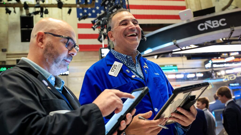 Record-breaking week for options powers S&P 500 surge Record-breaking week for options powers S&P 500 surge