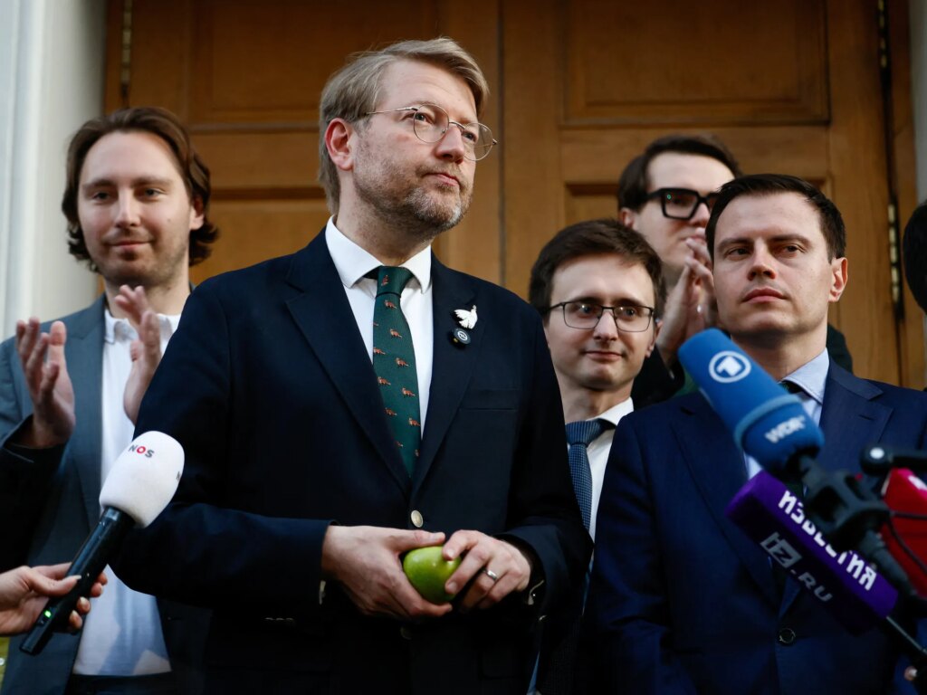 Russia bars only party opposing war in Ukraine from parliamentary vote | Courts News Russia bars only party opposing war in Ukraine from parliamentary vote | Courts News