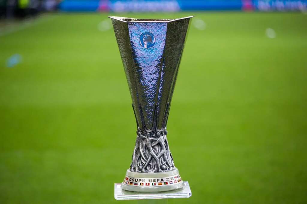 Scottish giants Rangers crash out of Europa League Scottish giants Rangers crash out of Europa League